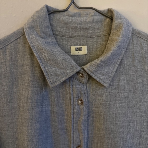 UNIQLO Grey Flannel Button Up - Picture 8 of 8